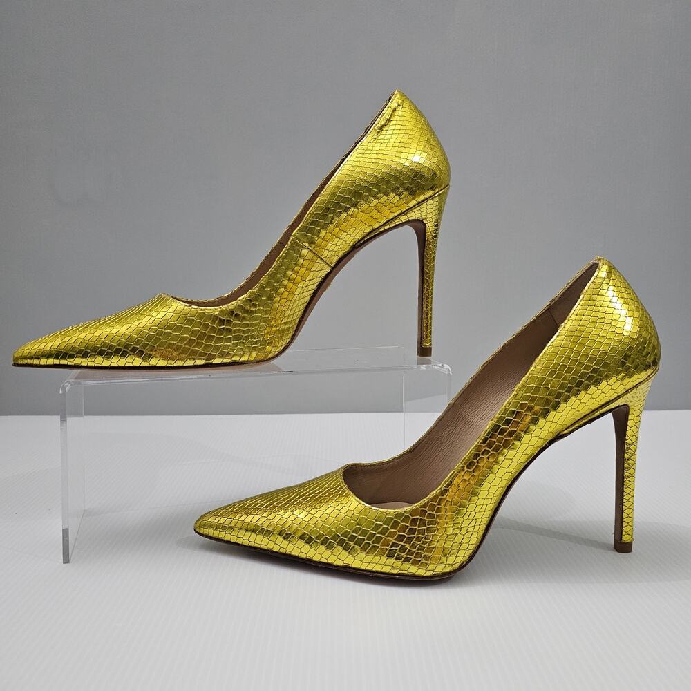 Stuart Weitzman Metallic Yellow Snakeskin Pointed-Toe Pumps - Picture 2 of 16
